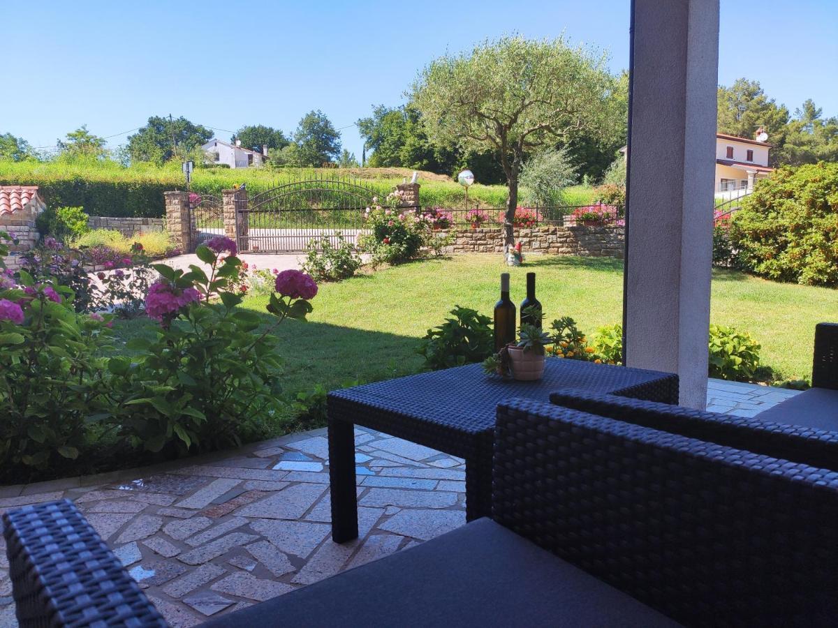 Apartment Mita Grožnjan Εξωτερικό φωτογραφία