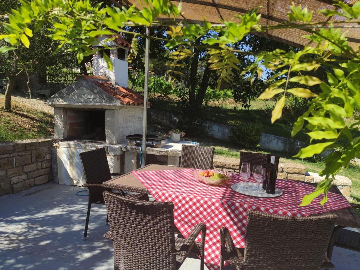 Apartment Mita Grožnjan Εξωτερικό φωτογραφία